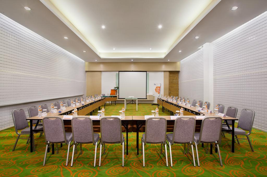 Harris Hotel & Convention Festival Citylink Bandung Ngoại thất bức ảnh