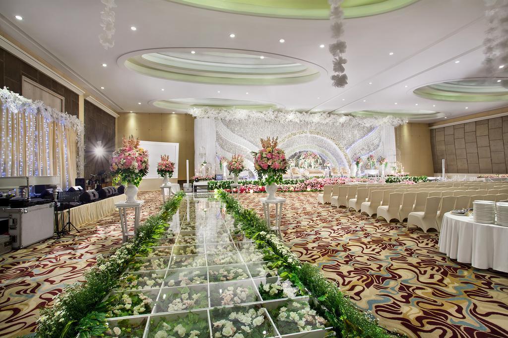 Harris Hotel & Convention Festival Citylink Bandung Ngoại thất bức ảnh